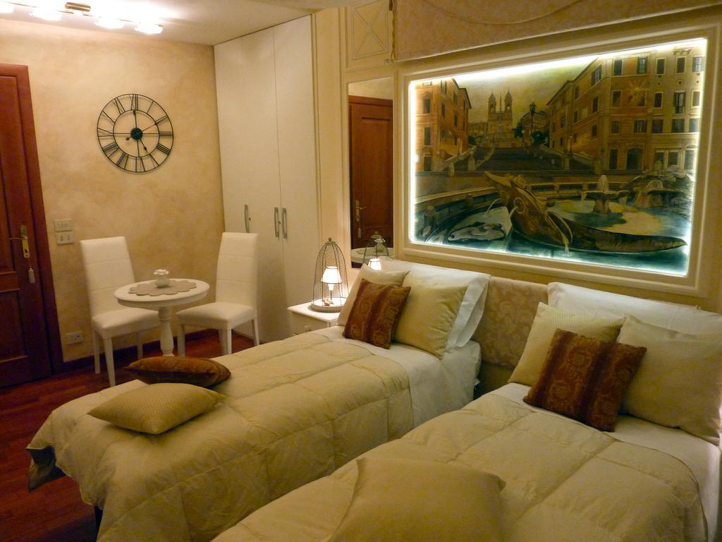 روما B&B Les Suites الغرفة الصورة